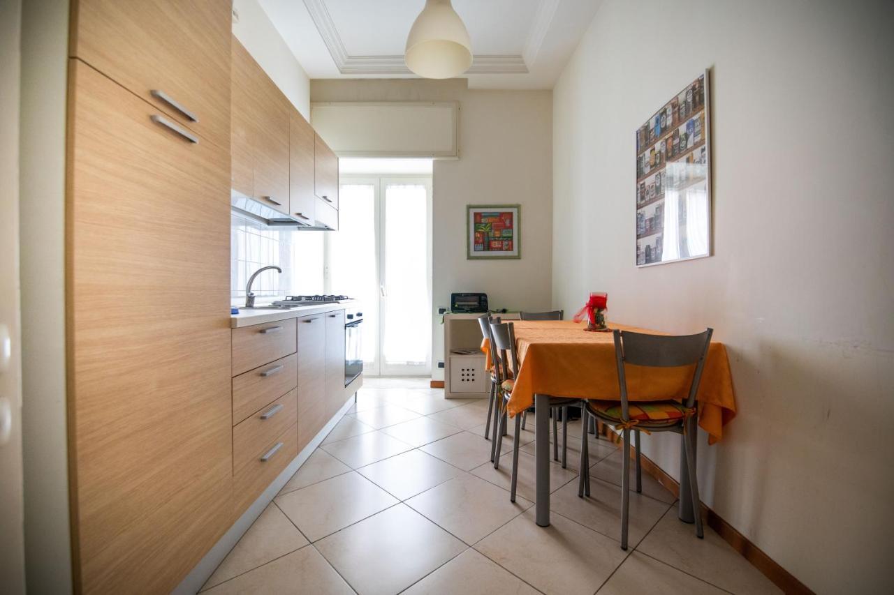 Appartamenti Le Gemme Nápoles Exterior foto